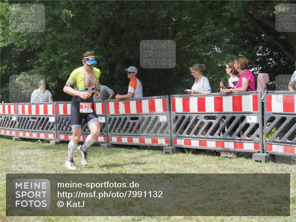 21.06.2025 - 27. Vierlanden-Triathlon KatJ http://msf.ph/oto/7991132 15.06.2025 12:30:56 Laufen  meine-sportfotos.de