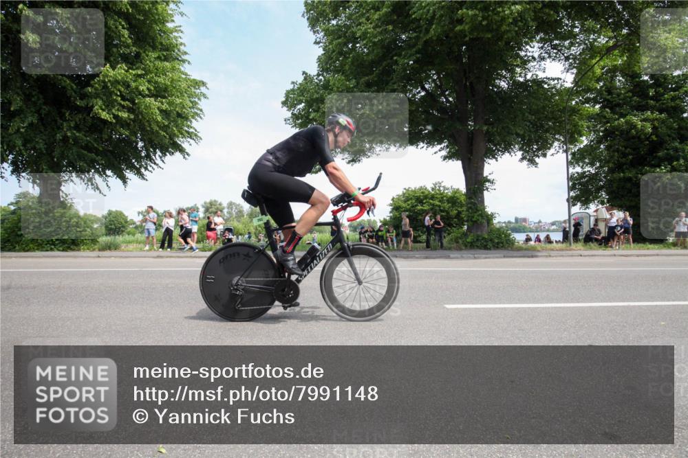 15.06.2025 - 7 Türme Triathlon Yannick Fuchs http://msf.ph/oto/7991148 15.06.2025 13:20:57 Radfahren 387, 466, 914 meine-sportfotos.de