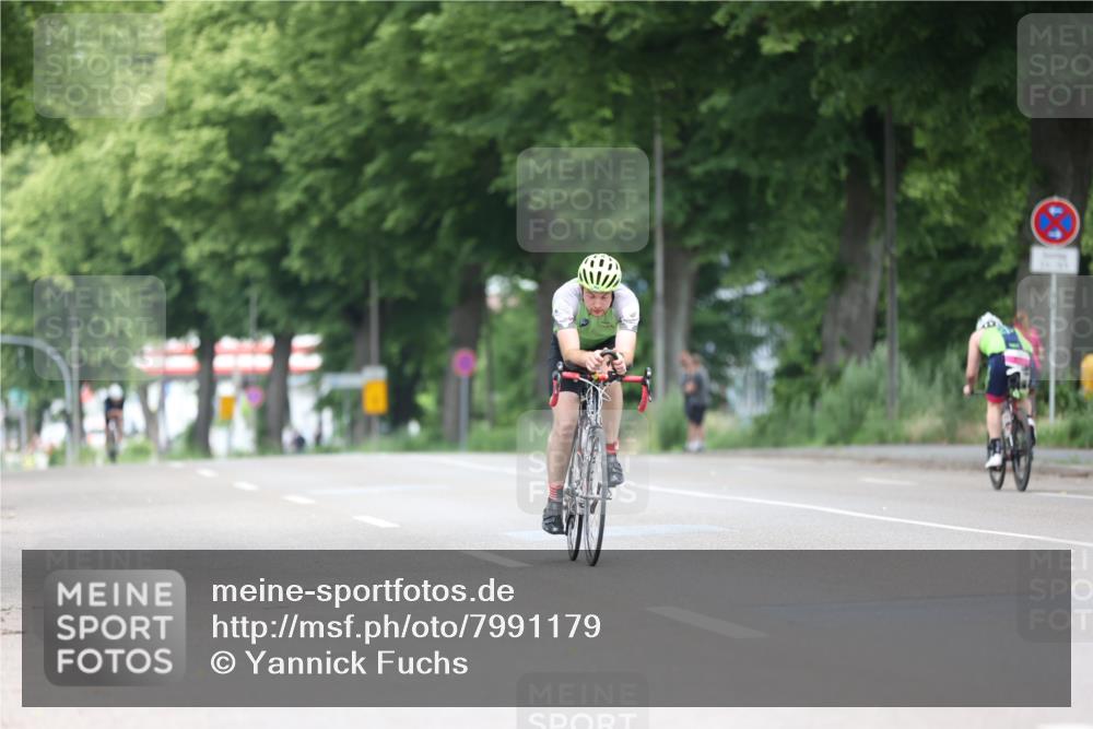 15.06.2025 - 7 Türme Triathlon Yannick Fuchs http://msf.ph/oto/7991179 15.06.2025 11:57:06 Radfahren 234 meine-sportfotos.de