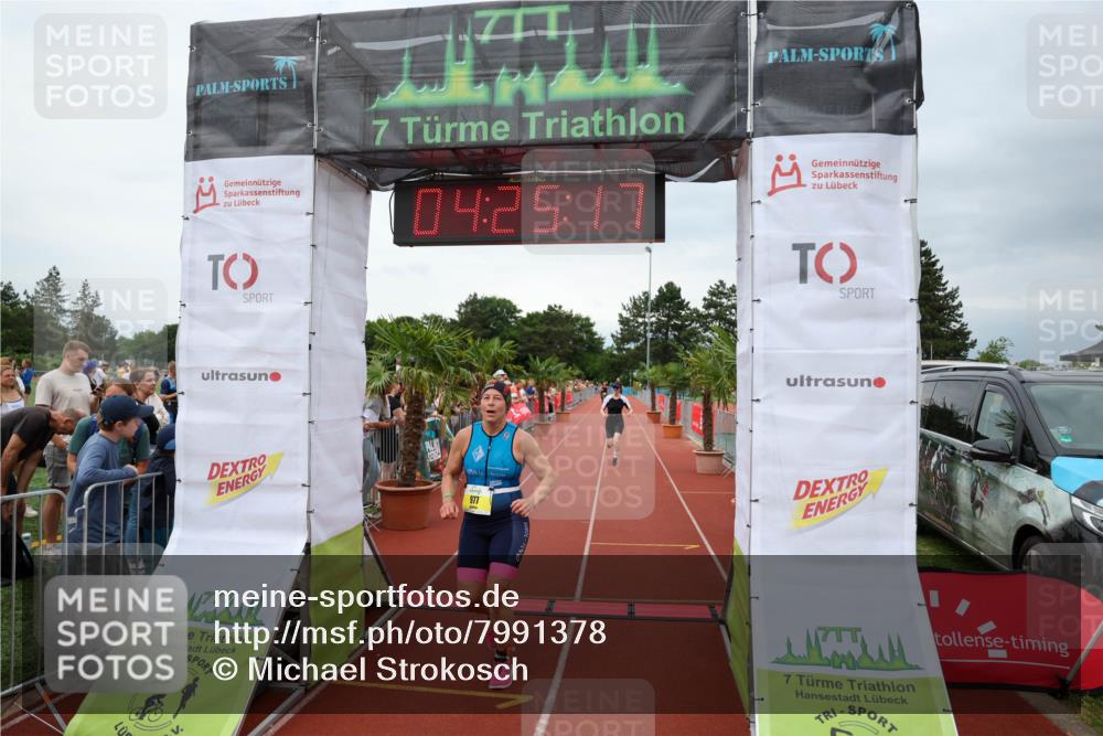 15.06.2025 - 7 Türme Triathlon Michael Strokosch http://msf.ph/oto/7991378 15.06.2025 14:25:16 Ziel 380, 894, 977, 1030 meine-sportfotos.de