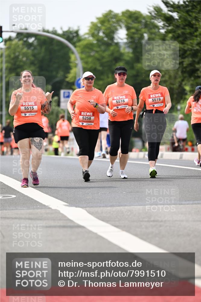 15.06.2025 - REWE Women's Run Dr. Thomas Lammeyer http://msf.ph/oto/7991510 15.06.2025 10:50:53 Laufen 5515, 5258, 5516, 5519 meine-sportfotos.de