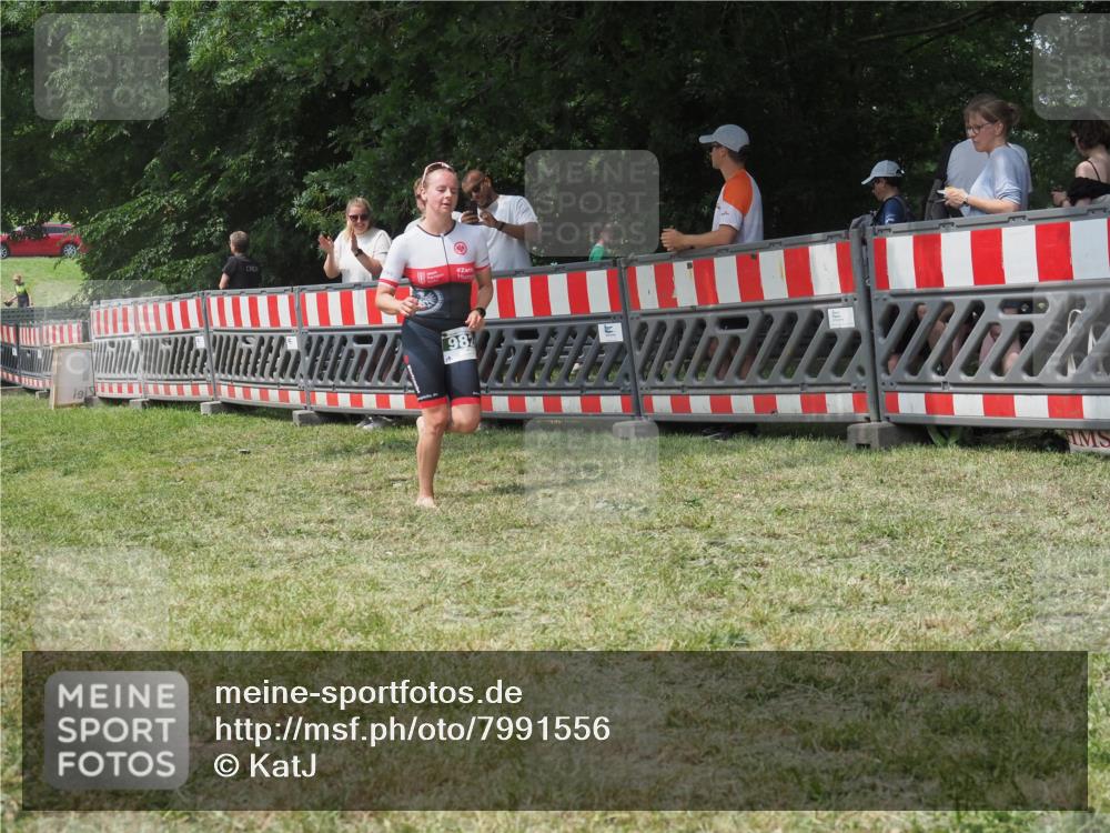 21.06.2025 - 27. Vierlanden-Triathlon KatJ http://msf.ph/oto/7991556 15.06.2025 12:33:53 Laufen  meine-sportfotos.de