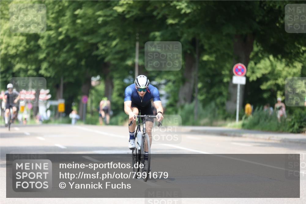 15.06.2025 - 7 Türme Triathlon Yannick Fuchs http://msf.ph/oto/7991679 15.06.2025 13:04:53 Radfahren 464, 474, 502, 944, 1007, 1082 meine-sportfotos.de