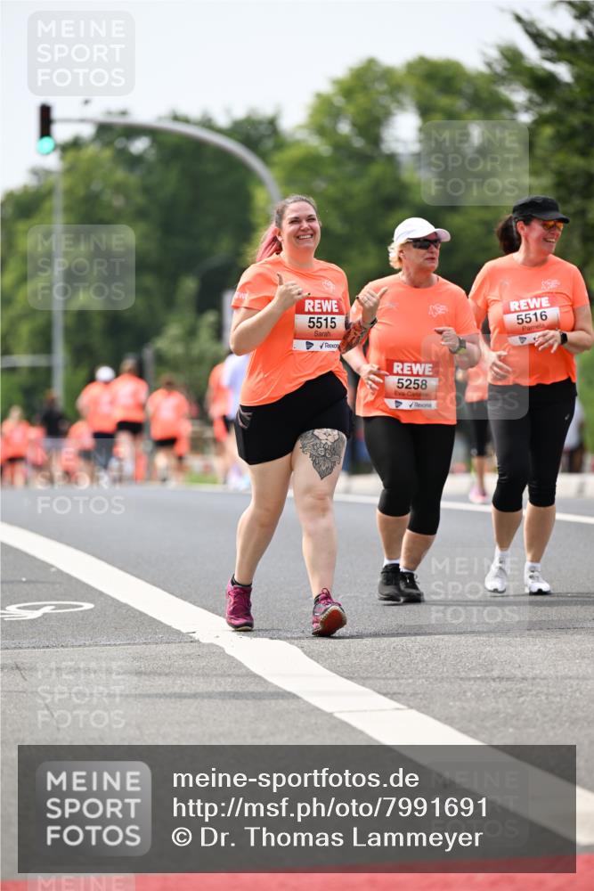 15.06.2025 - REWE Women's Run Dr. Thomas Lammeyer http://msf.ph/oto/7991691 15.06.2025 10:50:55 Laufen 5515, 5258, 5516 meine-sportfotos.de