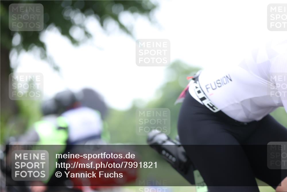 15.06.2025 - 7 Türme Triathlon Yannick Fuchs http://msf.ph/oto/7991821 15.06.2025 11:59:08 Radfahren  meine-sportfotos.de