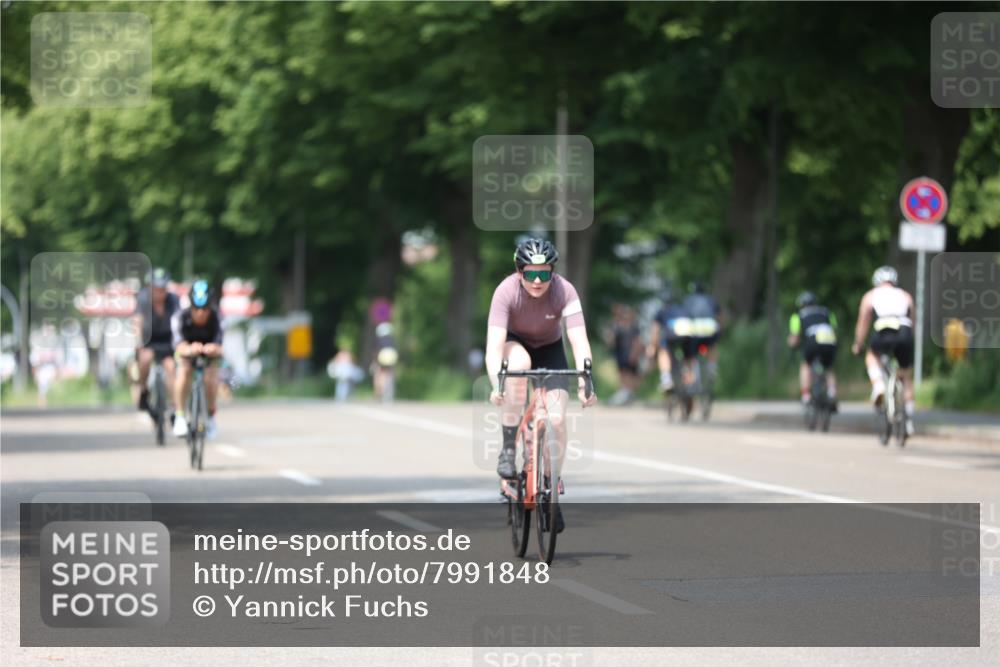 15.06.2025 - 7 Türme Triathlon Yannick Fuchs http://msf.ph/oto/7991848 15.06.2025 13:05:04 Radfahren 469 meine-sportfotos.de