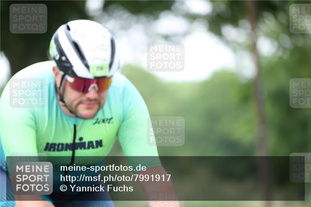 15.06.2025 - 7 Türme Triathlon Yannick Fuchs http://msf.ph/oto/7991917 15.06.2025 11:59:16 Radfahren 213, 281 meine-sportfotos.de