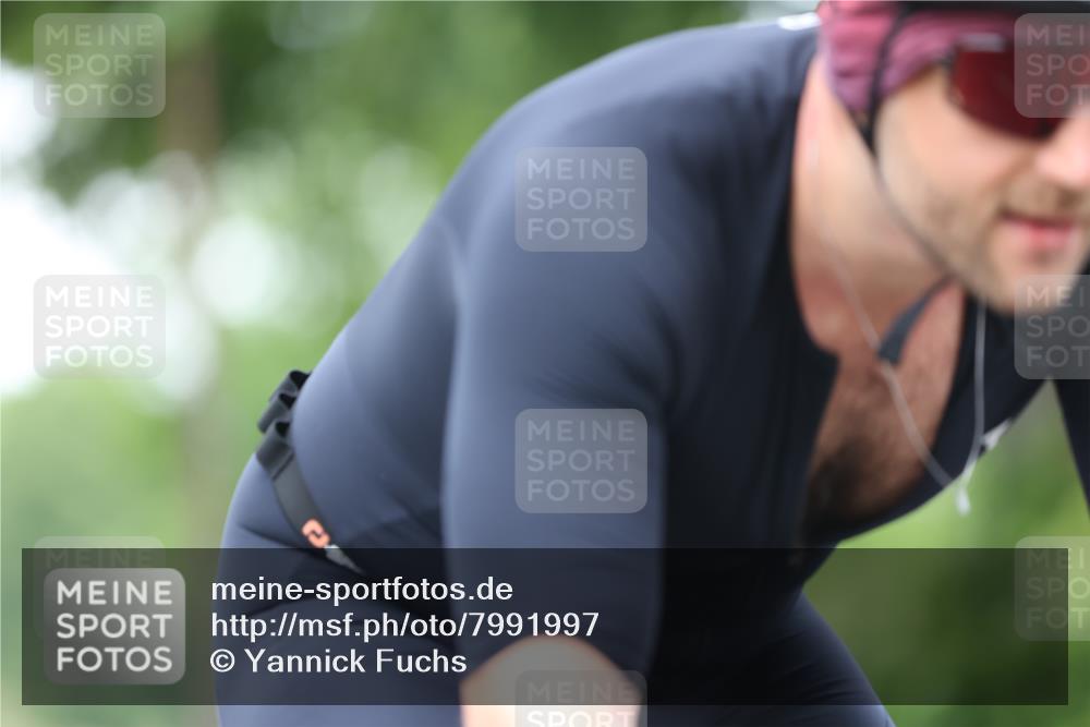 15.06.2025 - 7 Türme Triathlon Yannick Fuchs http://msf.ph/oto/7991997 15.06.2025 11:59:37 Radfahren 243 meine-sportfotos.de