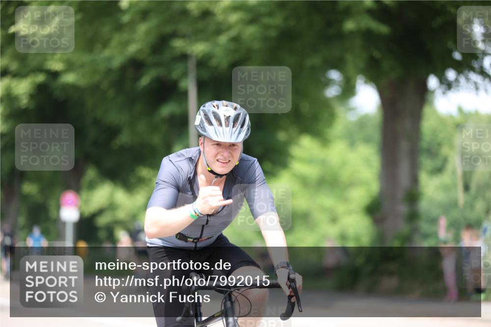 15.06.2025 - 7 Türme Triathlon Yannick Fuchs http://msf.ph/oto/7992015 15.06.2025 13:05:09 Radfahren 469 meine-sportfotos.de