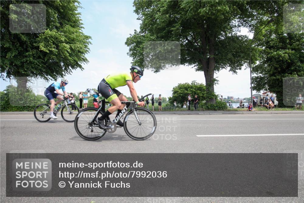 15.06.2025 - 7 Türme Triathlon Yannick Fuchs http://msf.ph/oto/7992036 15.06.2025 13:26:32 Radfahren 244, 506, 719, 1156 meine-sportfotos.de