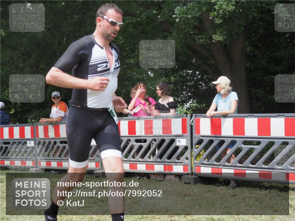 21.06.2025 - 27. Vierlanden-Triathlon KatJ http://msf.ph/oto/7992052 15.06.2025 12:34:34 Laufen  meine-sportfotos.de