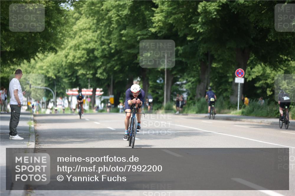 15.06.2025 - 7 Türme Triathlon Yannick Fuchs http://msf.ph/oto/7992200 15.06.2025 13:05:26 Radfahren 218, 292, 619 meine-sportfotos.de