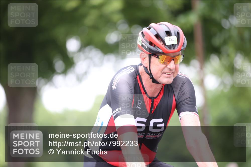 15.06.2025 - 7 Türme Triathlon Yannick Fuchs http://msf.ph/oto/7992233 15.06.2025 11:59:58 Radfahren  meine-sportfotos.de