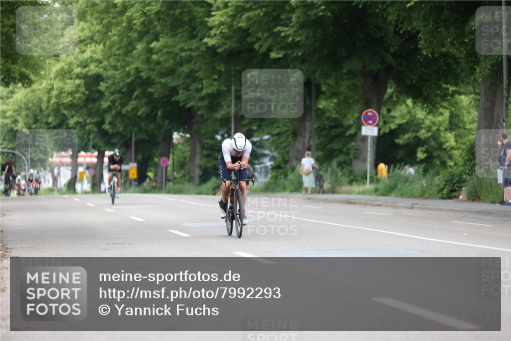 15.06.2025 - 7 Türme Triathlon Yannick Fuchs http://msf.ph/oto/7992293 15.06.2025 12:02:17 Radfahren 286 meine-sportfotos.de