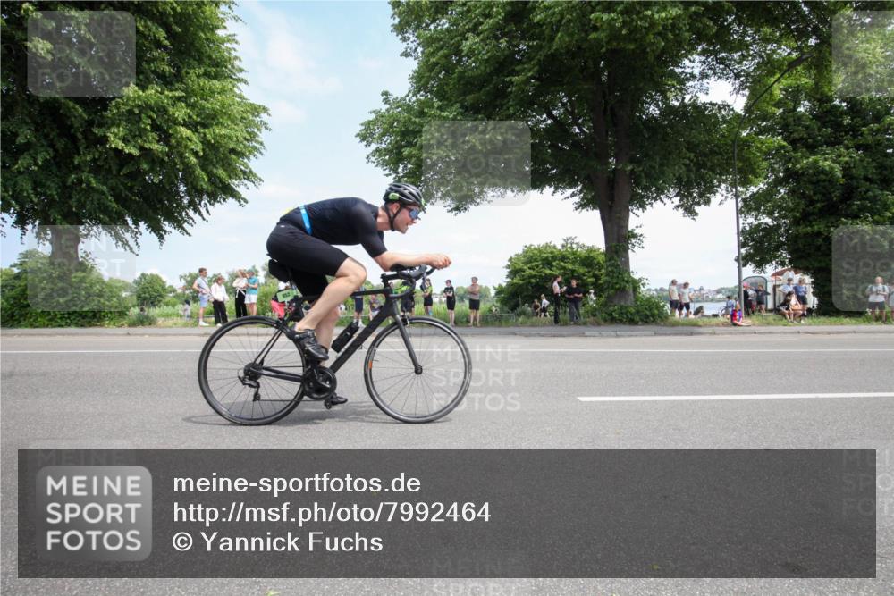 15.06.2025 - 7 Türme Triathlon Yannick Fuchs http://msf.ph/oto/7992464 15.06.2025 13:28:10 Radfahren 290, 404, 462, 838, 851, 901, 913, 952 meine-sportfotos.de