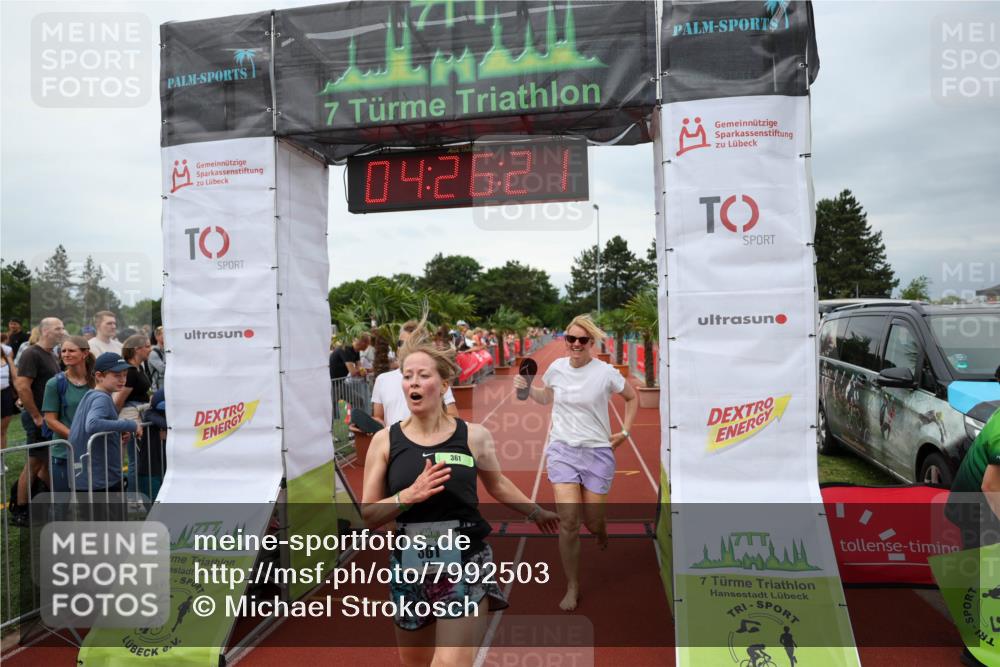 15.06.2025 - 7 Türme Triathlon Michael Strokosch http://msf.ph/oto/7992503 15.06.2025 14:26:21 Ziel 361, 665, 759, 866 meine-sportfotos.de
