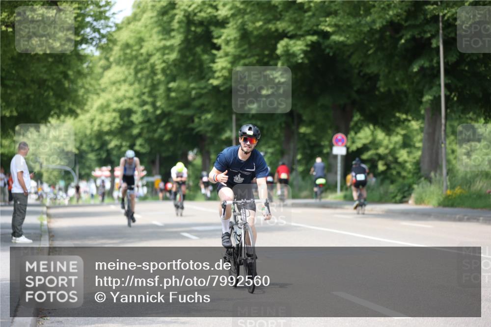 15.06.2025 - 7 Türme Triathlon Yannick Fuchs http://msf.ph/oto/7992560 15.06.2025 13:05:58 Radfahren 193, 320, 447, 479, 972 meine-sportfotos.de