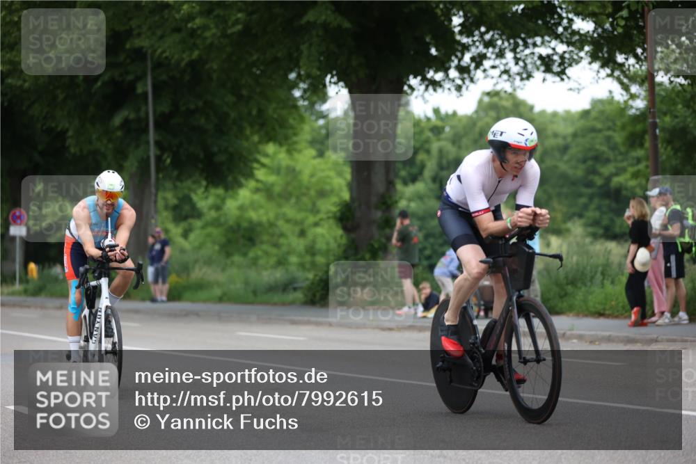 15.06.2025 - 7 Türme Triathlon Yannick Fuchs http://msf.ph/oto/7992615 15.06.2025 12:02:28 Radfahren 250 meine-sportfotos.de