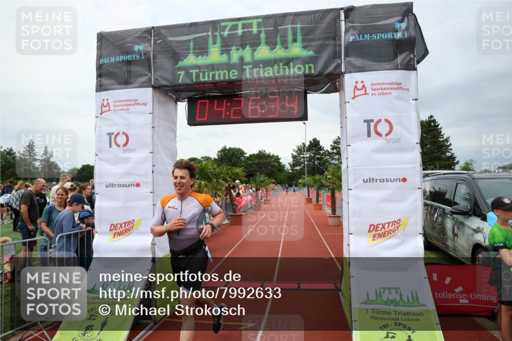 15.06.2025 - 7 Türme Triathlon Michael Strokosch http://msf.ph/oto/7992633 15.06.2025 14:26:34 Ziel 438, 725 meine-sportfotos.de