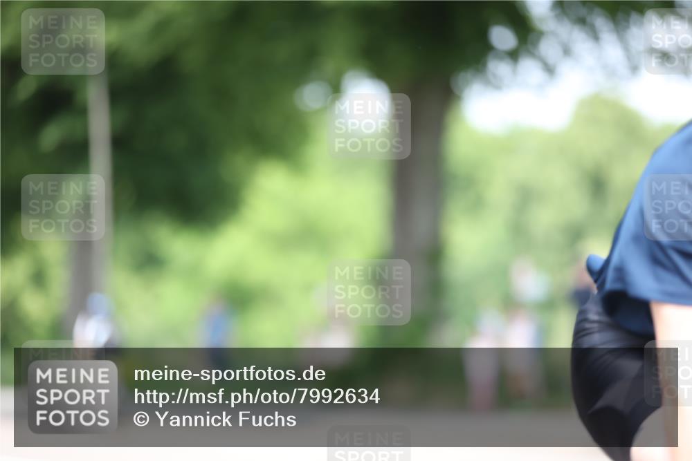 15.06.2025 - 7 Türme Triathlon Yannick Fuchs http://msf.ph/oto/7992634 15.06.2025 13:06:00 Radfahren 320, 447, 479, 794, 972 meine-sportfotos.de