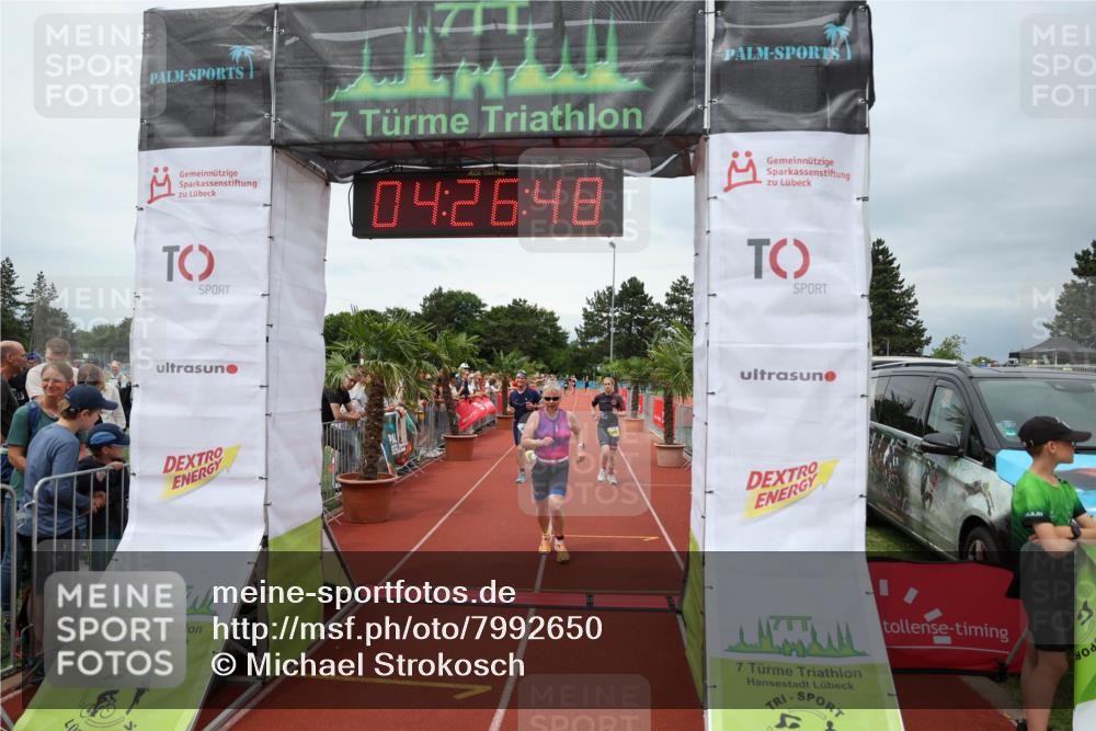 15.06.2025 - 7 Türme Triathlon Michael Strokosch http://msf.ph/oto/7992650 15.06.2025 14:26:48 Ziel 385, 1022, 1194 meine-sportfotos.de