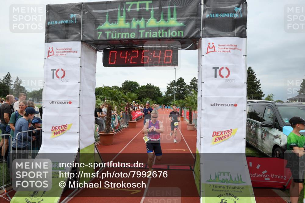 15.06.2025 - 7 Türme Triathlon Michael Strokosch http://msf.ph/oto/7992676 15.06.2025 14:26:48 Ziel 385, 1022, 1194 meine-sportfotos.de