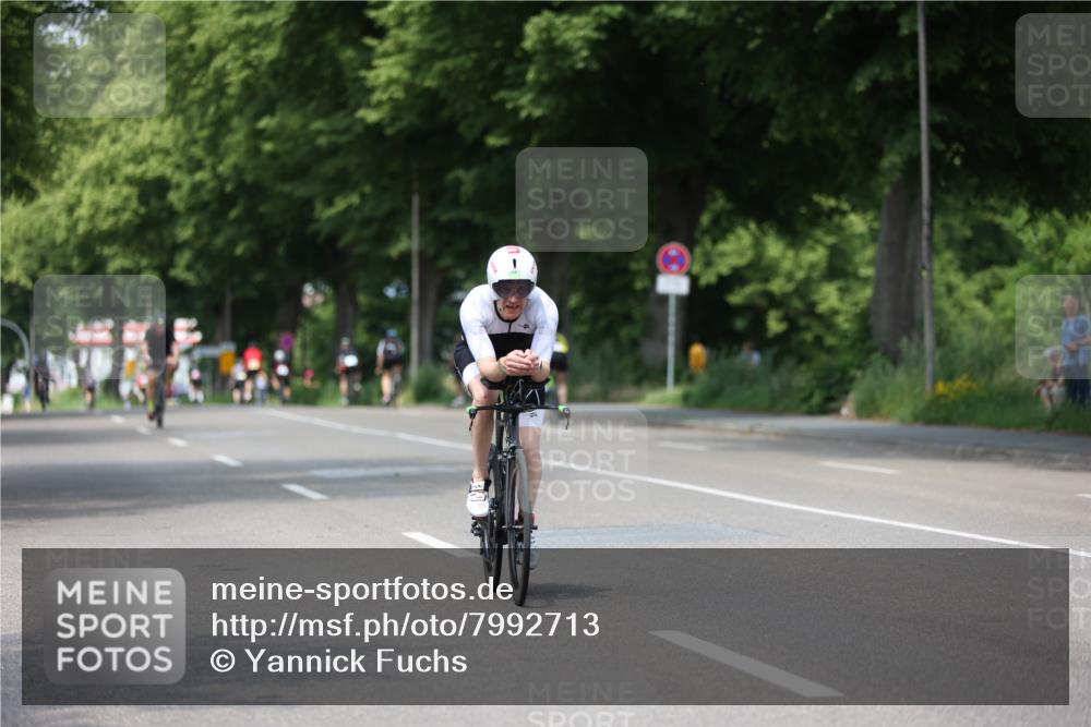 15.06.2025 - 7 Türme Triathlon Yannick Fuchs http://msf.ph/oto/7992713 15.06.2025 13:06:06 Radfahren 794, 972 meine-sportfotos.de