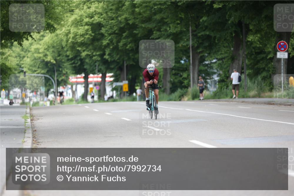 15.06.2025 - 7 Türme Triathlon Yannick Fuchs http://msf.ph/oto/7992734 15.06.2025 12:03:07 Radfahren  meine-sportfotos.de