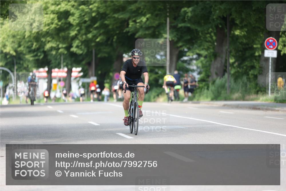 15.06.2025 - 7 Türme Triathlon Yannick Fuchs http://msf.ph/oto/7992756 15.06.2025 13:06:08 Radfahren 509, 794 meine-sportfotos.de
