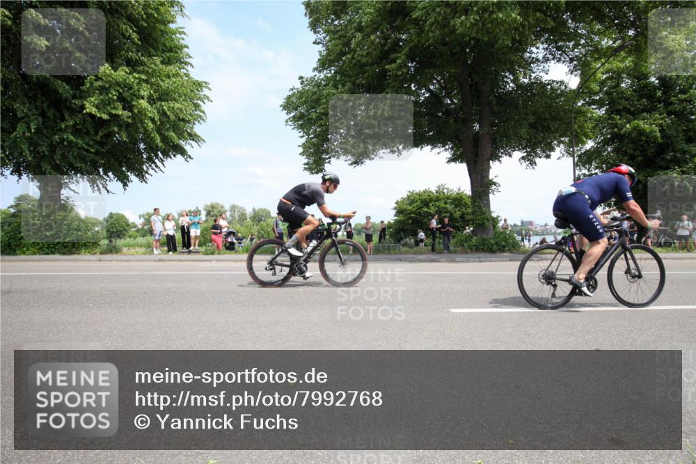 15.06.2025 - 7 Türme Triathlon Yannick Fuchs http://msf.ph/oto/7992768 15.06.2025 13:28:57 Radfahren 339, 558, 592, 680, 745, 1006, 1045 meine-sportfotos.de