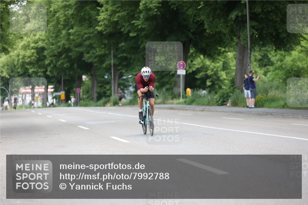 15.06.2025 - 7 Türme Triathlon Yannick Fuchs http://msf.ph/oto/7992788 15.06.2025 12:03:08 Radfahren  meine-sportfotos.de