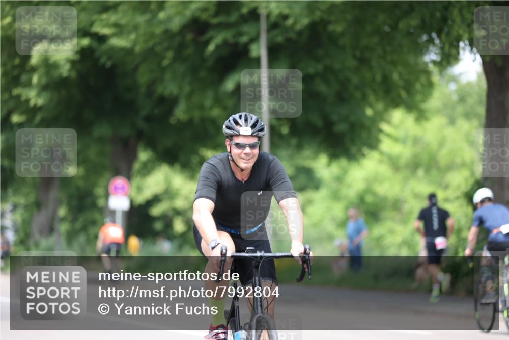 15.06.2025 - 7 Türme Triathlon Yannick Fuchs http://msf.ph/oto/7992804 15.06.2025 13:06:10 Radfahren 509 meine-sportfotos.de