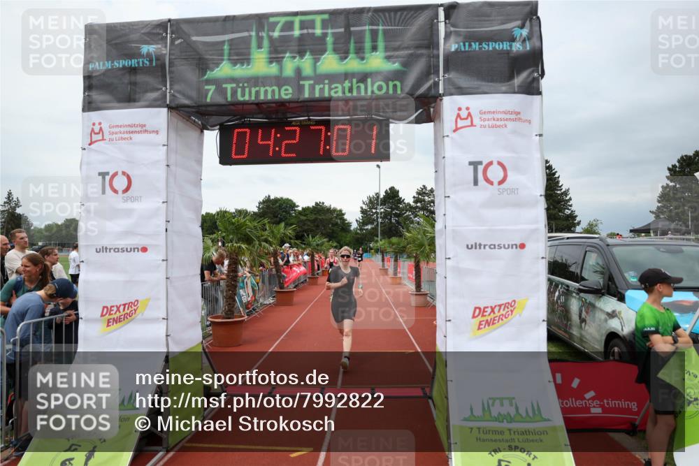 15.06.2025 - 7 Türme Triathlon Michael Strokosch http://msf.ph/oto/7992822 15.06.2025 14:27:01 Ziel 908, 1040 meine-sportfotos.de