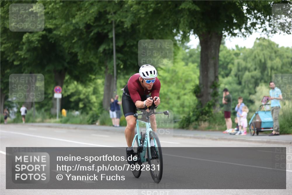 15.06.2025 - 7 Türme Triathlon Yannick Fuchs http://msf.ph/oto/7992831 15.06.2025 12:03:09 Radfahren  meine-sportfotos.de