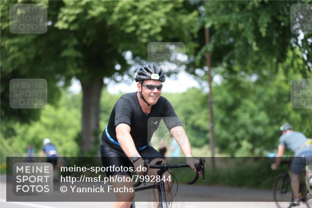 15.06.2025 - 7 Türme Triathlon Yannick Fuchs http://msf.ph/oto/7992844 15.06.2025 13:06:11 Radfahren 509 meine-sportfotos.de