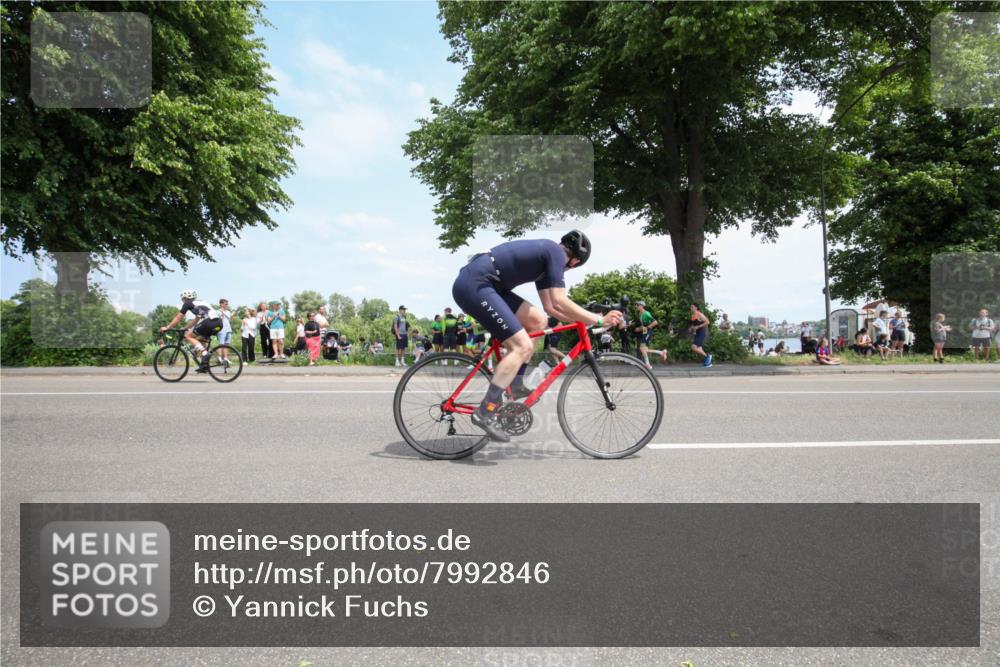 15.06.2025 - 7 Türme Triathlon Yannick Fuchs http://msf.ph/oto/7992846 15.06.2025 13:29:14 Radfahren 232, 316, 434, 664 meine-sportfotos.de