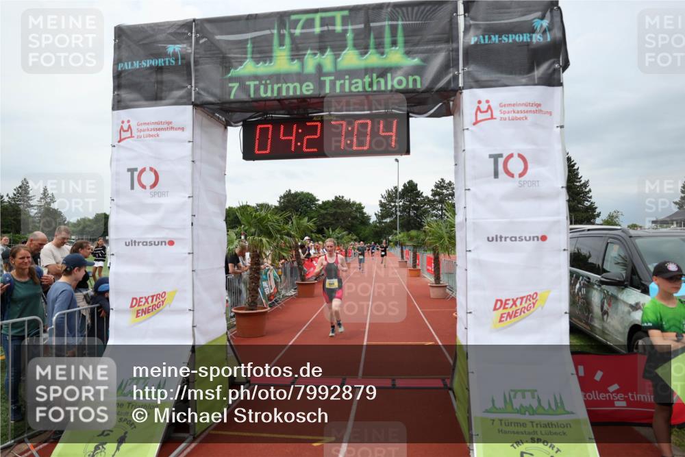 15.06.2025 - 7 Türme Triathlon Michael Strokosch http://msf.ph/oto/7992879 15.06.2025 14:27:03 Ziel 908, 1040 meine-sportfotos.de