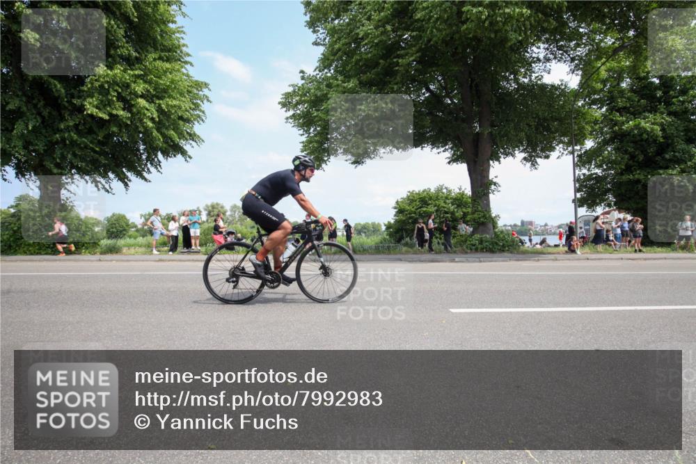15.06.2025 - 7 Türme Triathlon Yannick Fuchs http://msf.ph/oto/7992983 15.06.2025 13:30:03 Radfahren 606, 1149 meine-sportfotos.de