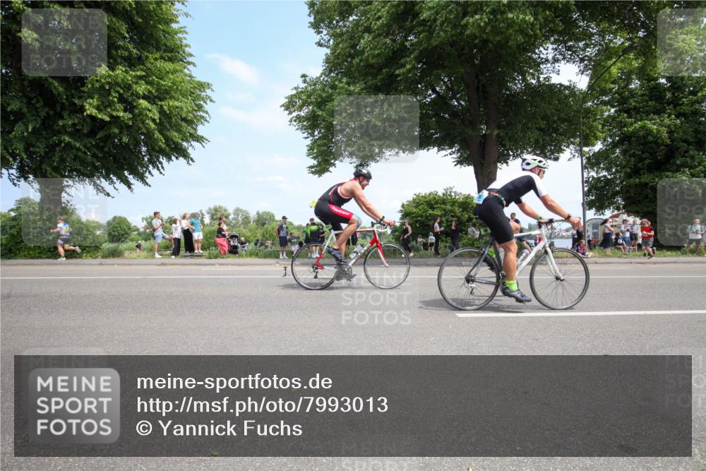 15.06.2025 - 7 Türme Triathlon Yannick Fuchs http://msf.ph/oto/7993013 15.06.2025 13:30:06 Radfahren 606 meine-sportfotos.de