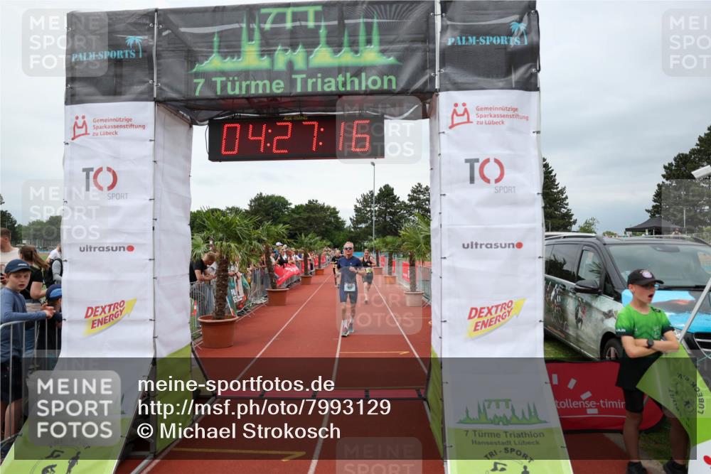 15.06.2025 - 7 Türme Triathlon Michael Strokosch http://msf.ph/oto/7993129 15.06.2025 14:27:16 Ziel 612, 621, 794, 835, 1079 meine-sportfotos.de