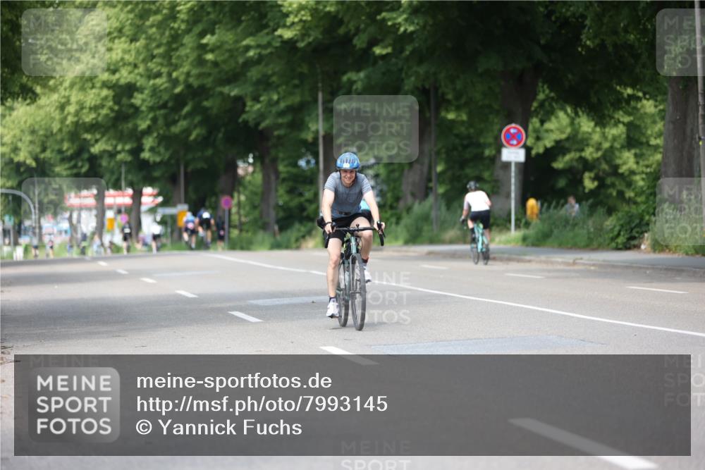 15.06.2025 - 7 Türme Triathlon Yannick Fuchs http://msf.ph/oto/7993145 15.06.2025 13:06:45 Radfahren 383, 544, 572, 1192 meine-sportfotos.de