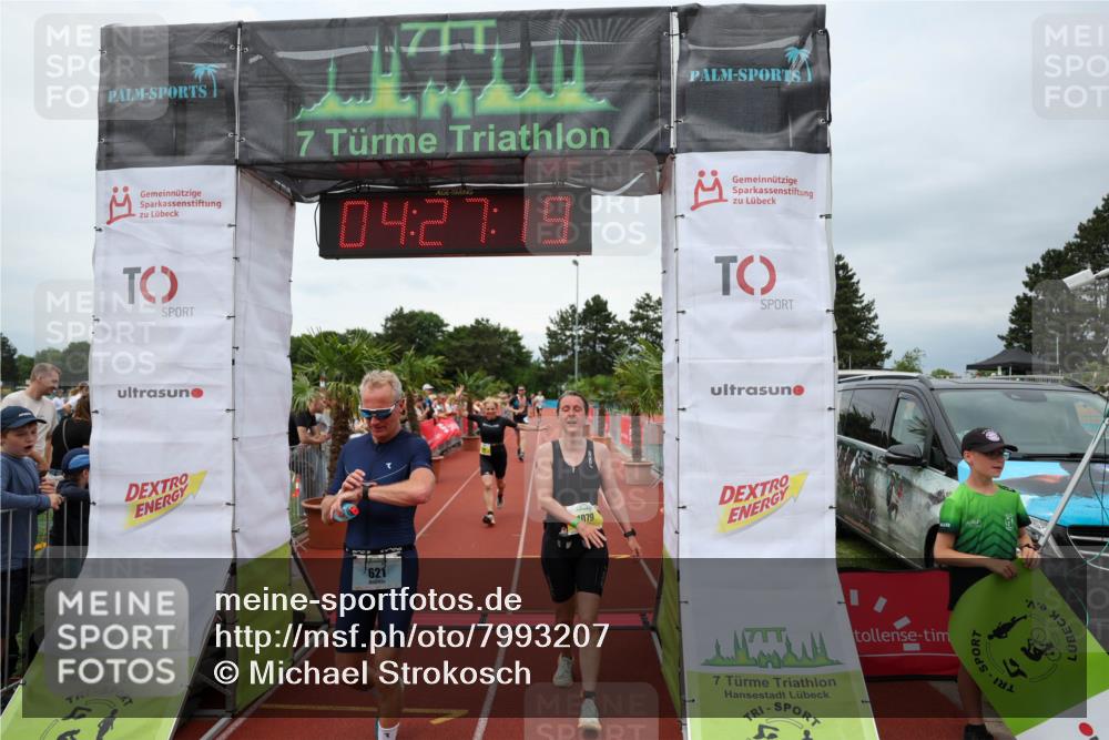 15.06.2025 - 7 Türme Triathlon Michael Strokosch http://msf.ph/oto/7993207 15.06.2025 14:27:19 Ziel 498, 612, 621, 794, 835, 1079 meine-sportfotos.de