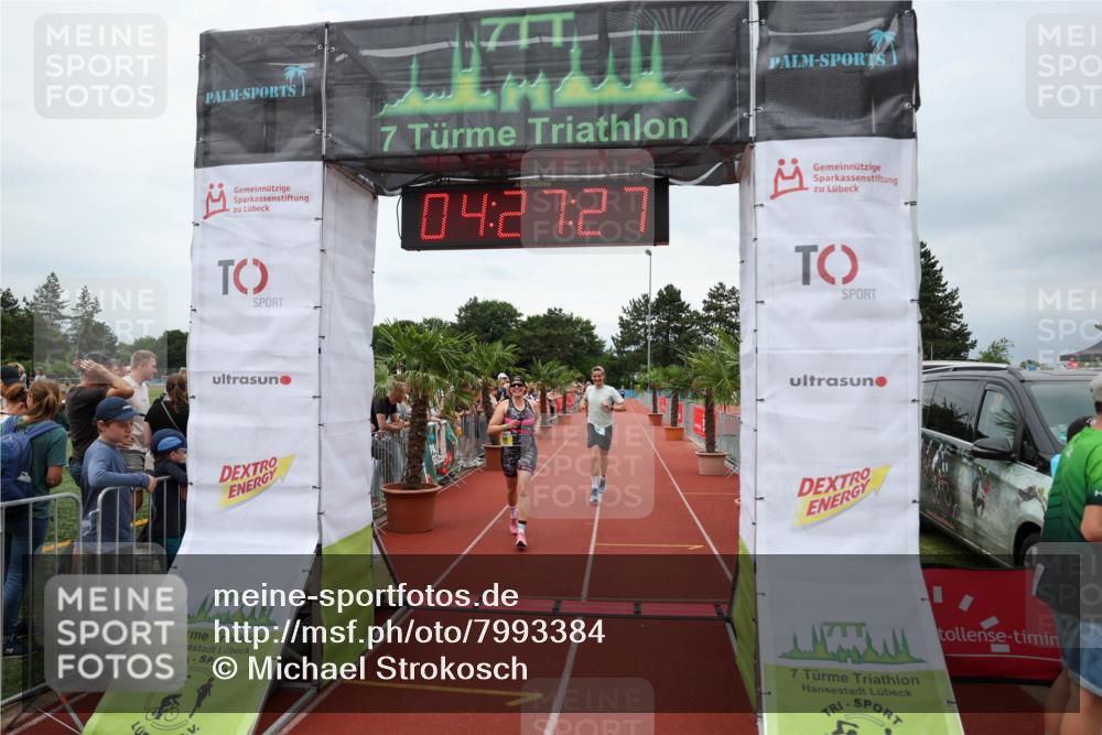 15.06.2025 - 7 Türme Triathlon Michael Strokosch http://msf.ph/oto/7993384 15.06.2025 14:27:27 Ziel 355, 498, 835, 970 meine-sportfotos.de