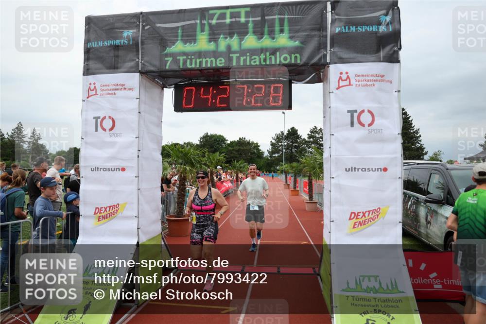 15.06.2025 - 7 Türme Triathlon Michael Strokosch http://msf.ph/oto/7993422 15.06.2025 14:27:28 Ziel 355, 498, 835, 970 meine-sportfotos.de