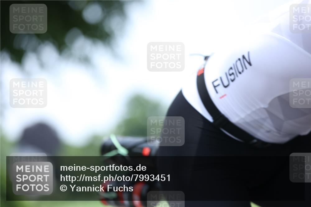 15.06.2025 - 7 Türme Triathlon Yannick Fuchs http://msf.ph/oto/7993451 15.06.2025 12:07:04 Radfahren 311 meine-sportfotos.de