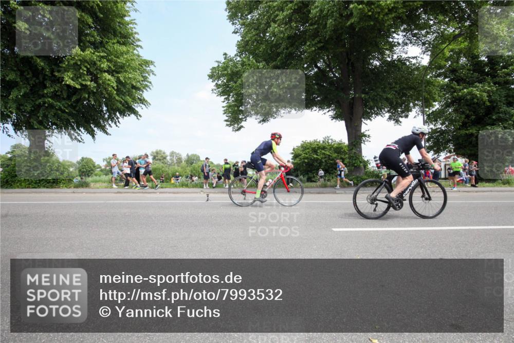 15.06.2025 - 7 Türme Triathlon Yannick Fuchs http://msf.ph/oto/7993532 15.06.2025 13:31:53 Radfahren 298, 327, 665, 708, 784, 990, 1087, 1167 meine-sportfotos.de