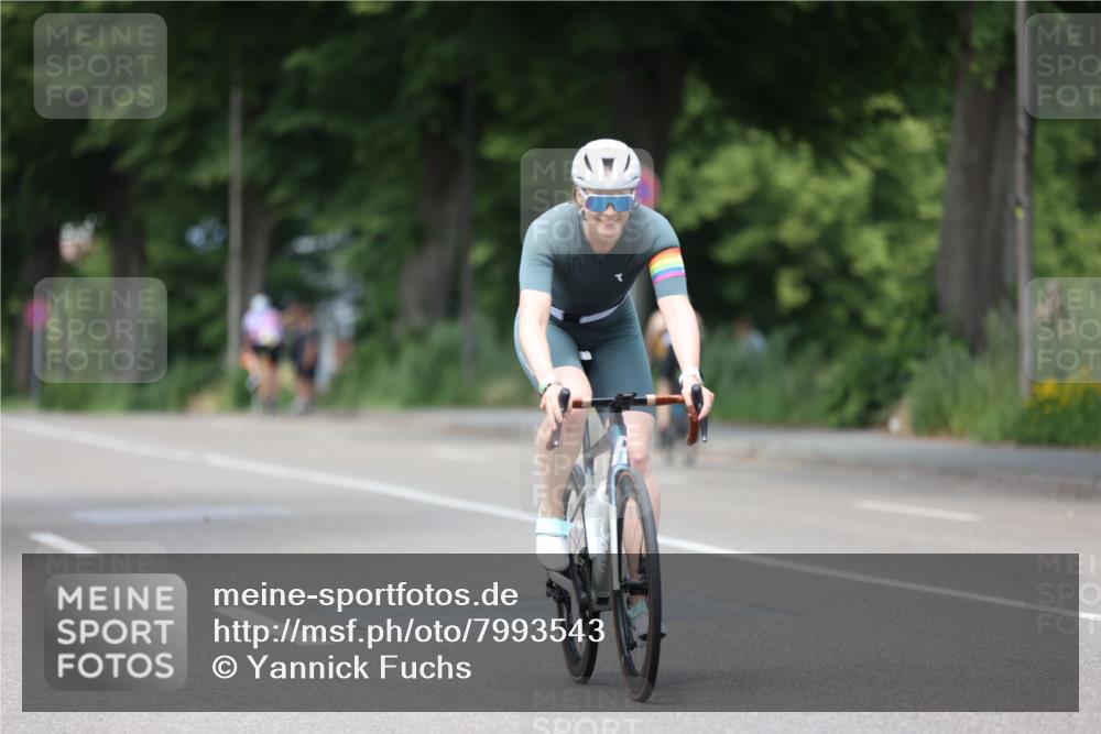 15.06.2025 - 7 Türme Triathlon Yannick Fuchs http://msf.ph/oto/7993543 15.06.2025 13:07:21 Radfahren 589 meine-sportfotos.de
