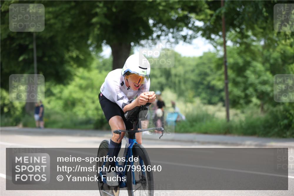 15.06.2025 - 7 Türme Triathlon Yannick Fuchs http://msf.ph/oto/7993640 15.06.2025 12:07:47 Radfahren 280, 282, 285, 292, 333 meine-sportfotos.de