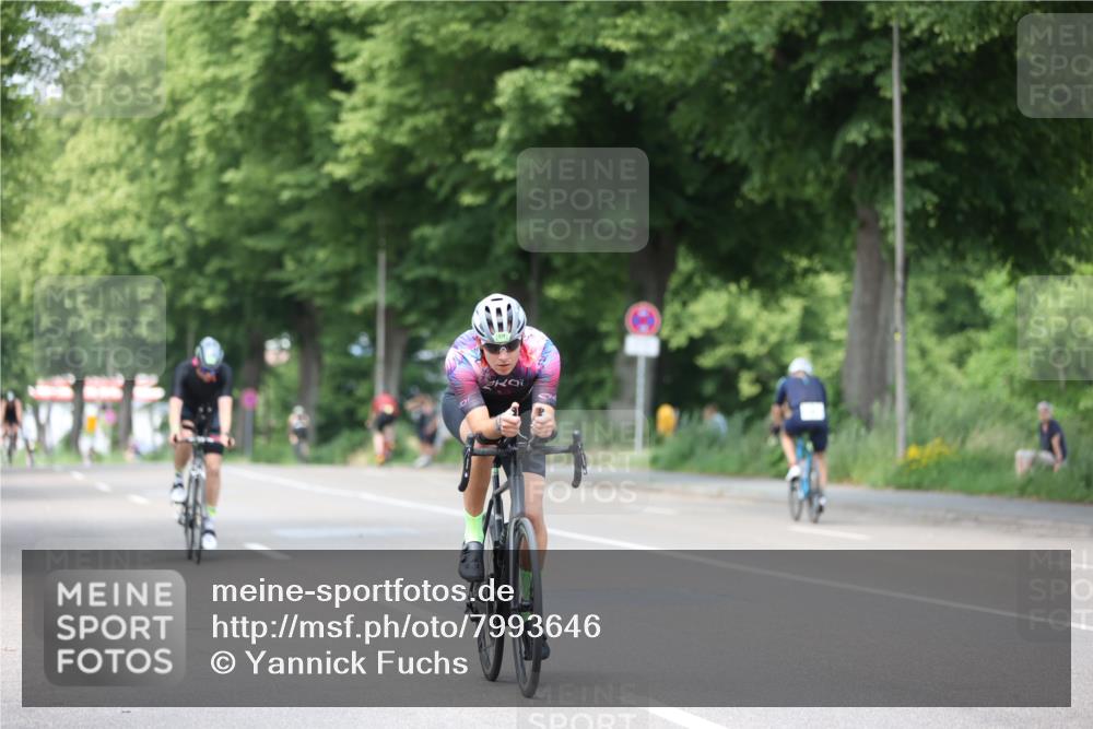 15.06.2025 - 7 Türme Triathlon Yannick Fuchs http://msf.ph/oto/7993646 15.06.2025 13:07:31 Radfahren 285, 295, 324, 548 meine-sportfotos.de