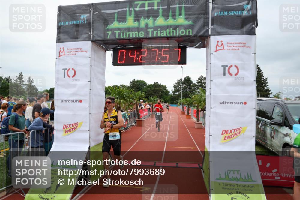 15.06.2025 - 7 Türme Triathlon Michael Strokosch http://msf.ph/oto/7993689 15.06.2025 14:27:56 Ziel 485, 606, 911, 993 meine-sportfotos.de